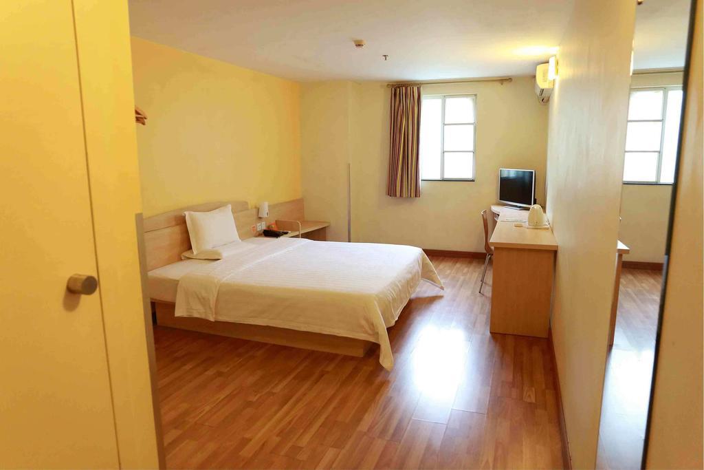 7Days Inn Zhuhai Hengqin Changlong Wanzai Port Bagian luar foto