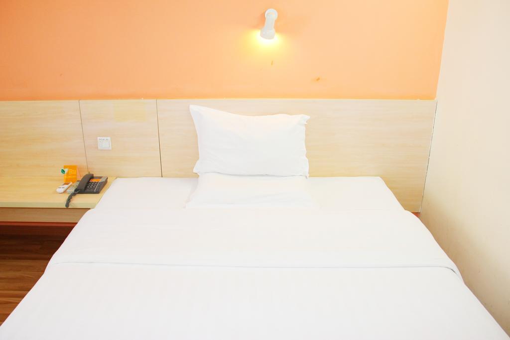 7Days Inn Zhuhai Hengqin Changlong Wanzai Port Bagian luar foto