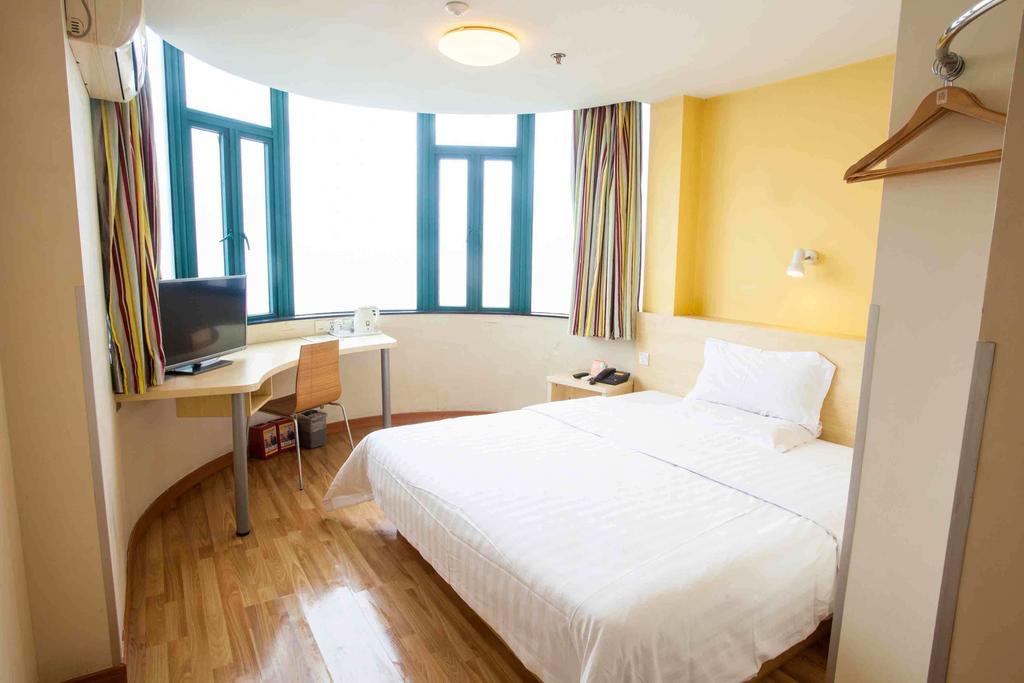 7Days Inn Zhuhai Hengqin Changlong Wanzai Port Ruang foto